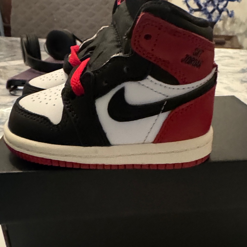 Nike Kids Black and Red High-Top Sneakers